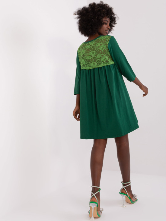 Elegantna zelena obleka