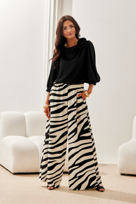 Črna bluza Giana