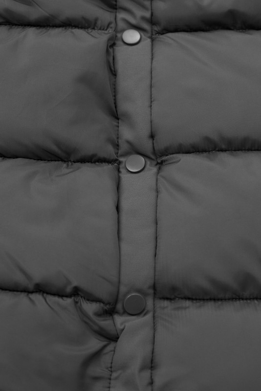 Siva dolga zimska jakna s krznom