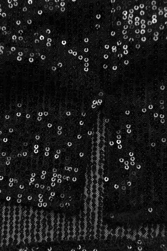Črna obleka z bleščicami