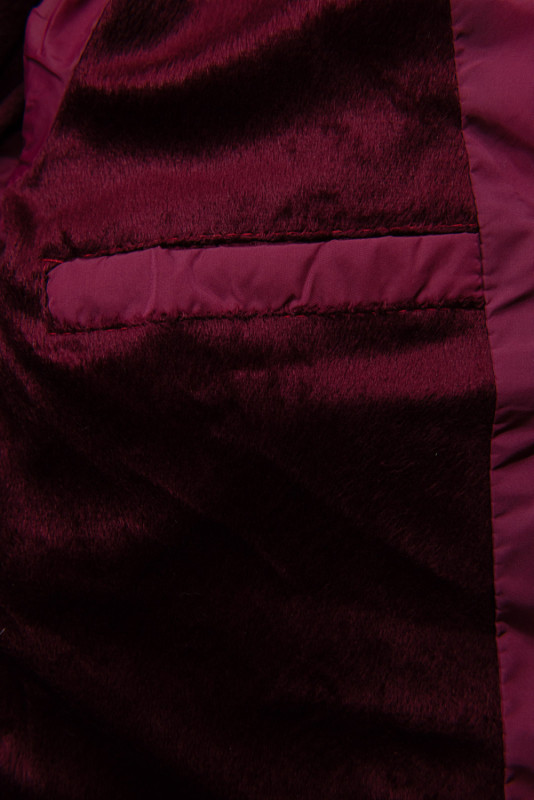 Burgundsko rdeča zimska prešita bunda
