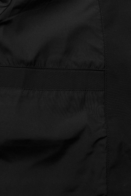 Ženska prehodna jakna s kapuco črna