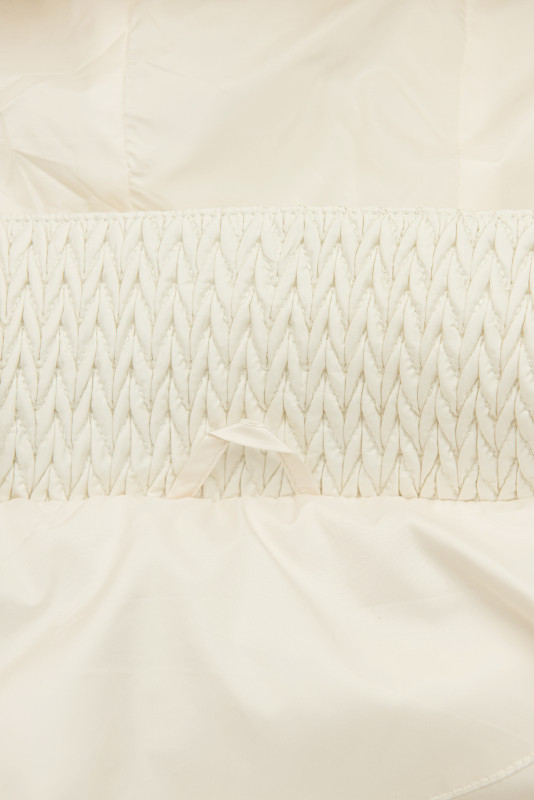 Prešita ženska pomladna jakna do pasu ecru