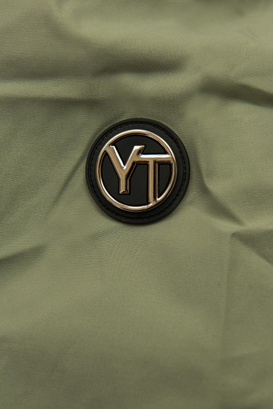 Ženska prehodna parka s snemljivo kapuco olivno zelena