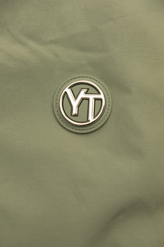 Spomladanska parka z veliko kapuco khaki