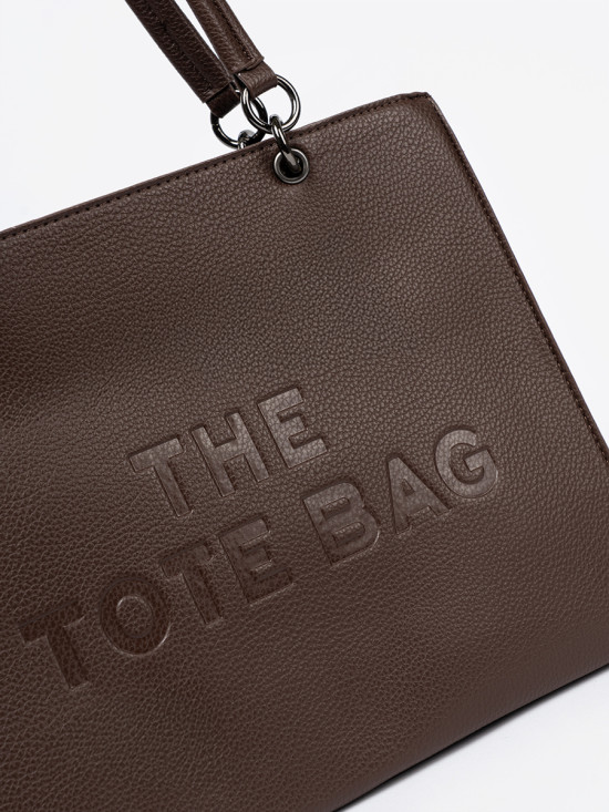 Rjava shopper torba z embosiranim napisom