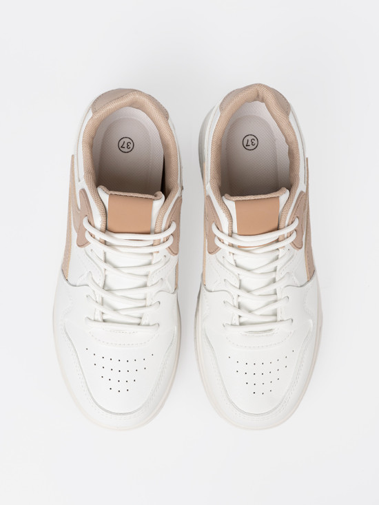 Belo-bežni sneakersi na platformi