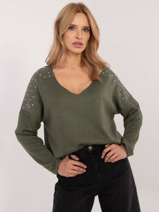 Elegantni khaki pulover z aplikacijo
