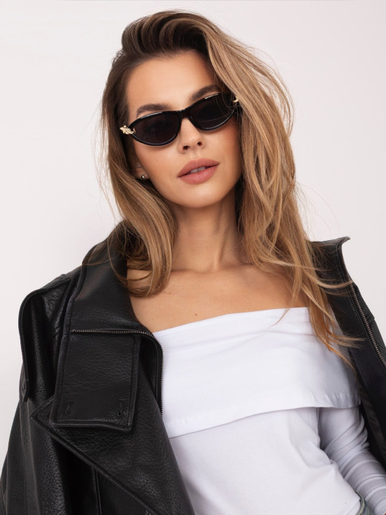 Bela bluza z odprtimi rameni in 3/4 rokavi