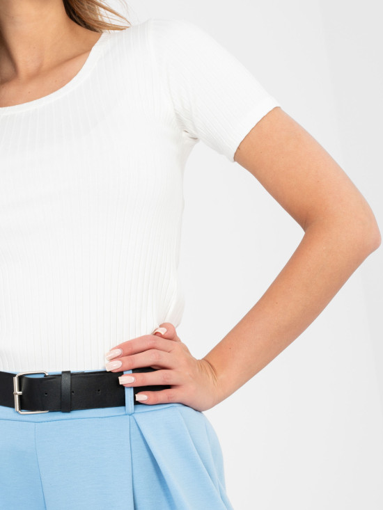 Bela rebrasta bombažna bluza s kratkimi rokavi