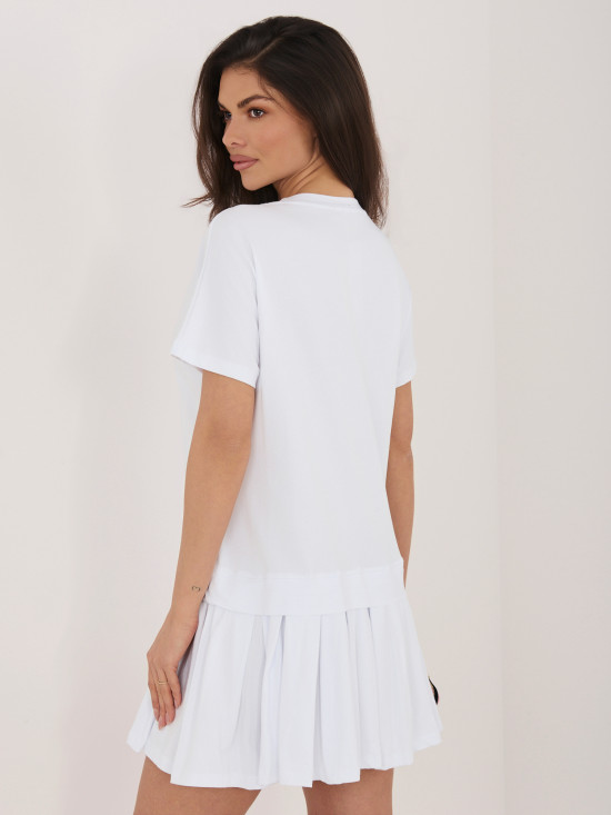 Bela razširjena mini obleka s kratkimi rokavi