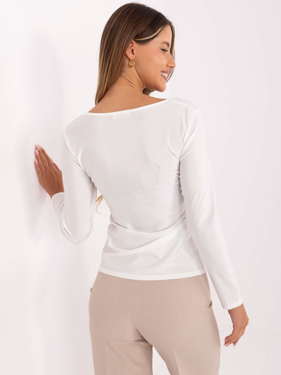 Elegantna bela bluza z dolgimi rokavi