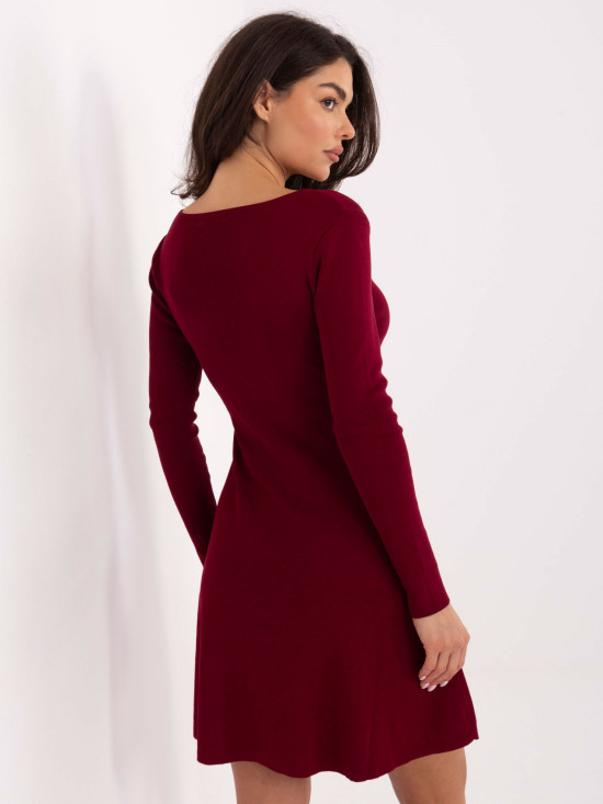 Bordo rebrasta pletena mini obleka z V-izrezom