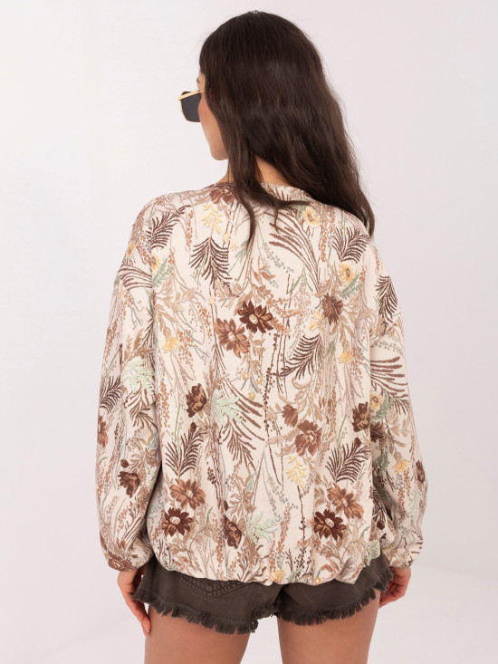 Rjava bomber jakna s cvetličnim vzorcem in podlogo