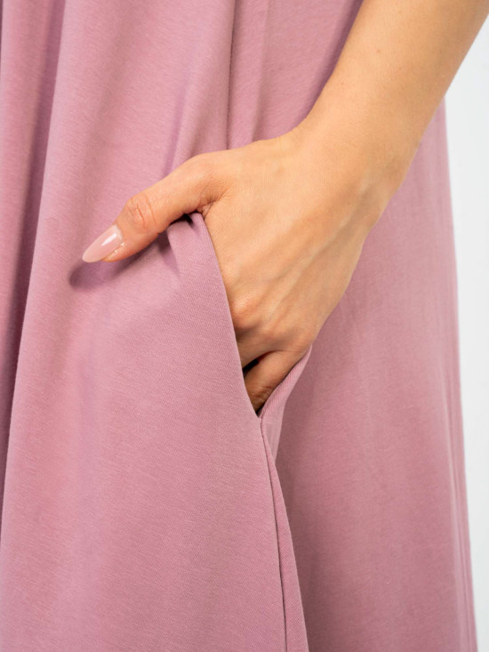 Maksimalna poletna obleka z V-izrezom in žepi, temno roza