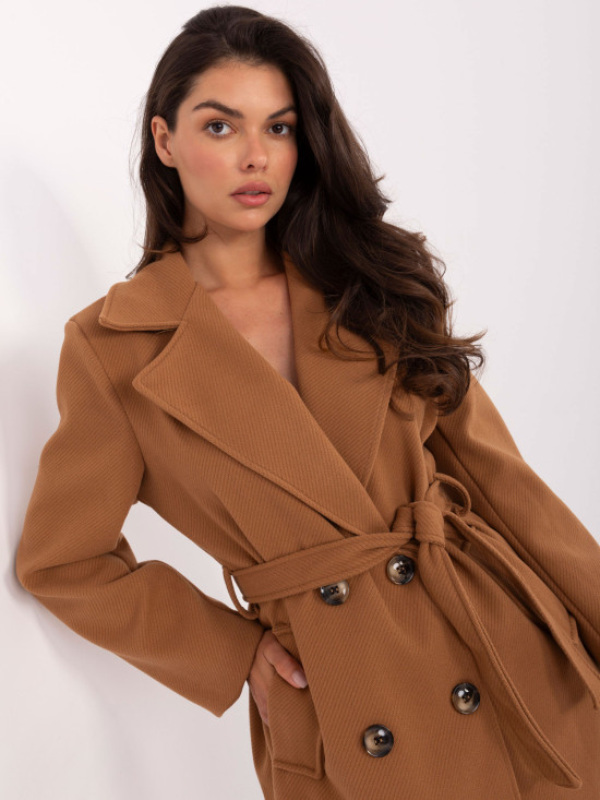 Eleganten prehodni plašč v camel barvi