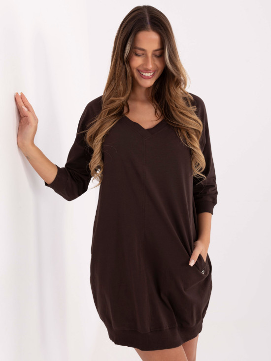 Rjava bombažna obleka s 3/4 rokavi in V-izrezom