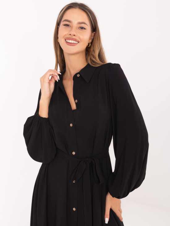 Elegantna črna midi obleka z dolgimi rokavi