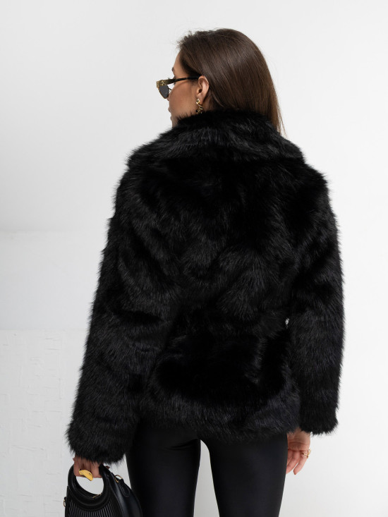 Elegantna kratka volnena jakna s pasom