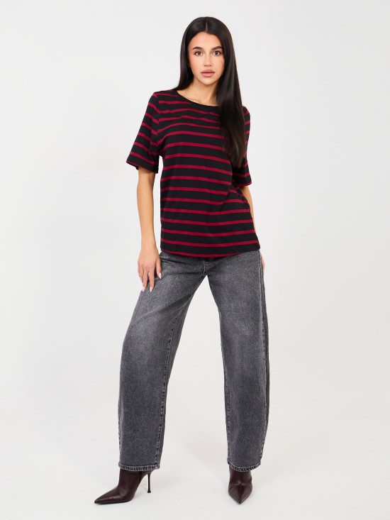 Večbarvna črtasta majica s kratkimi rokavi