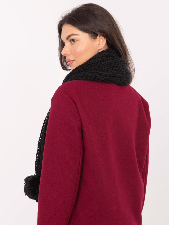 Črn akrilni šal s cofom