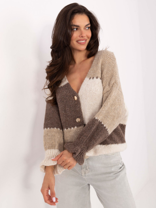 Bež pulover s črtami, volanom in V-izrezom