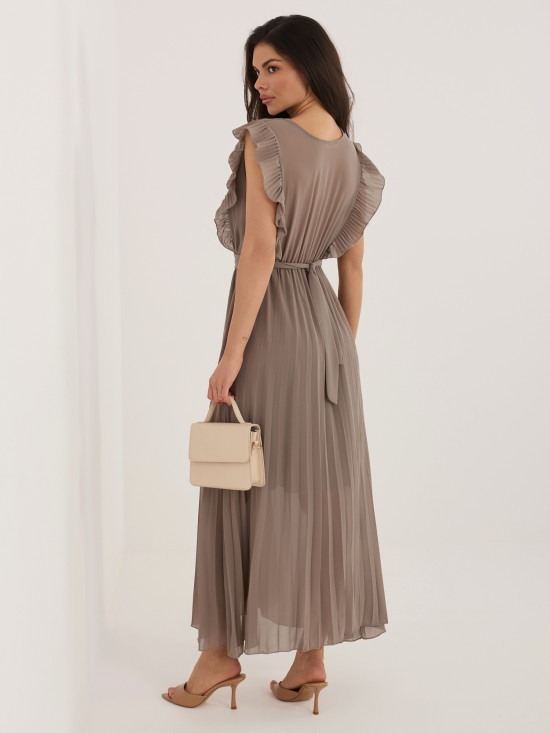 Bež obleka A-kroja z pasom, midi dolžina