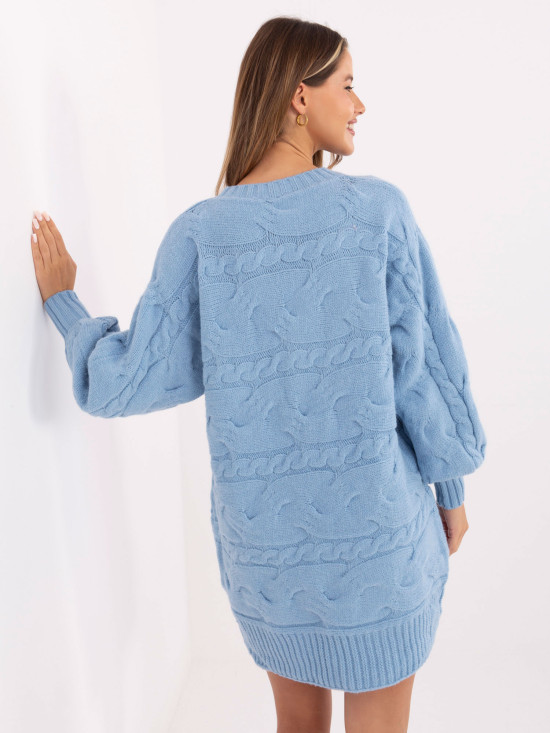 Oversize pulover v svetlo modri barvi