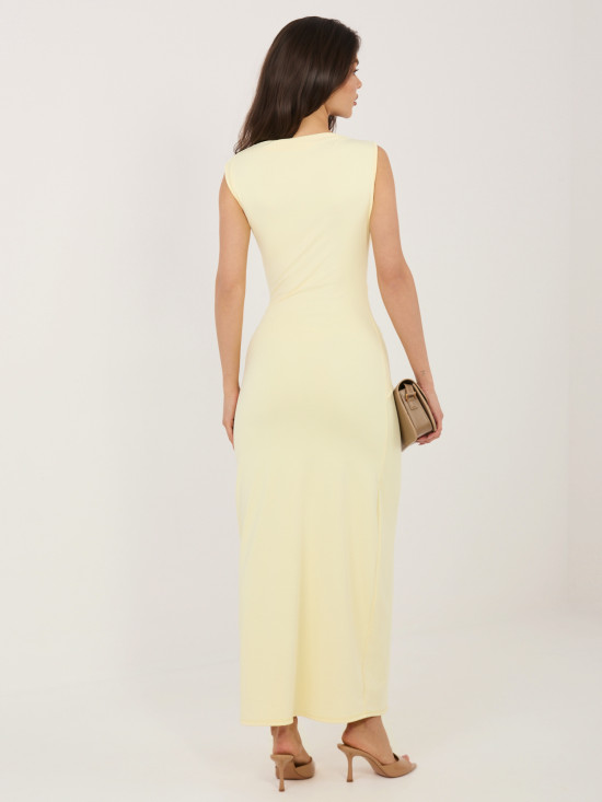 Elegantna rumena midi obleka z vodnim izrezom