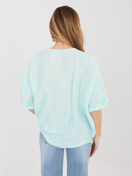 Mint zelena bluza z V-izrezom in kratkimi rokavi