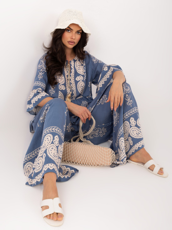 Moder ženski komplet s potiskom in zavezovanjem