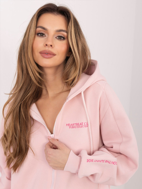 Kratka roza jopa s kapuco in zadrgo