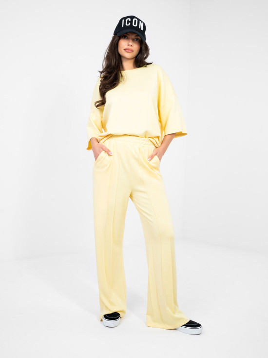 Rumene široke trenirke