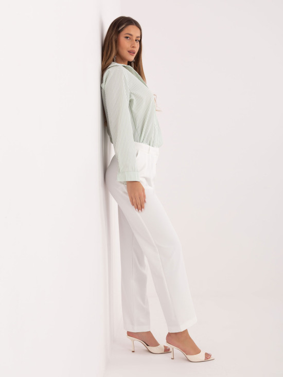 Pistacijeva črtasta srajca z dolgimi rokavi