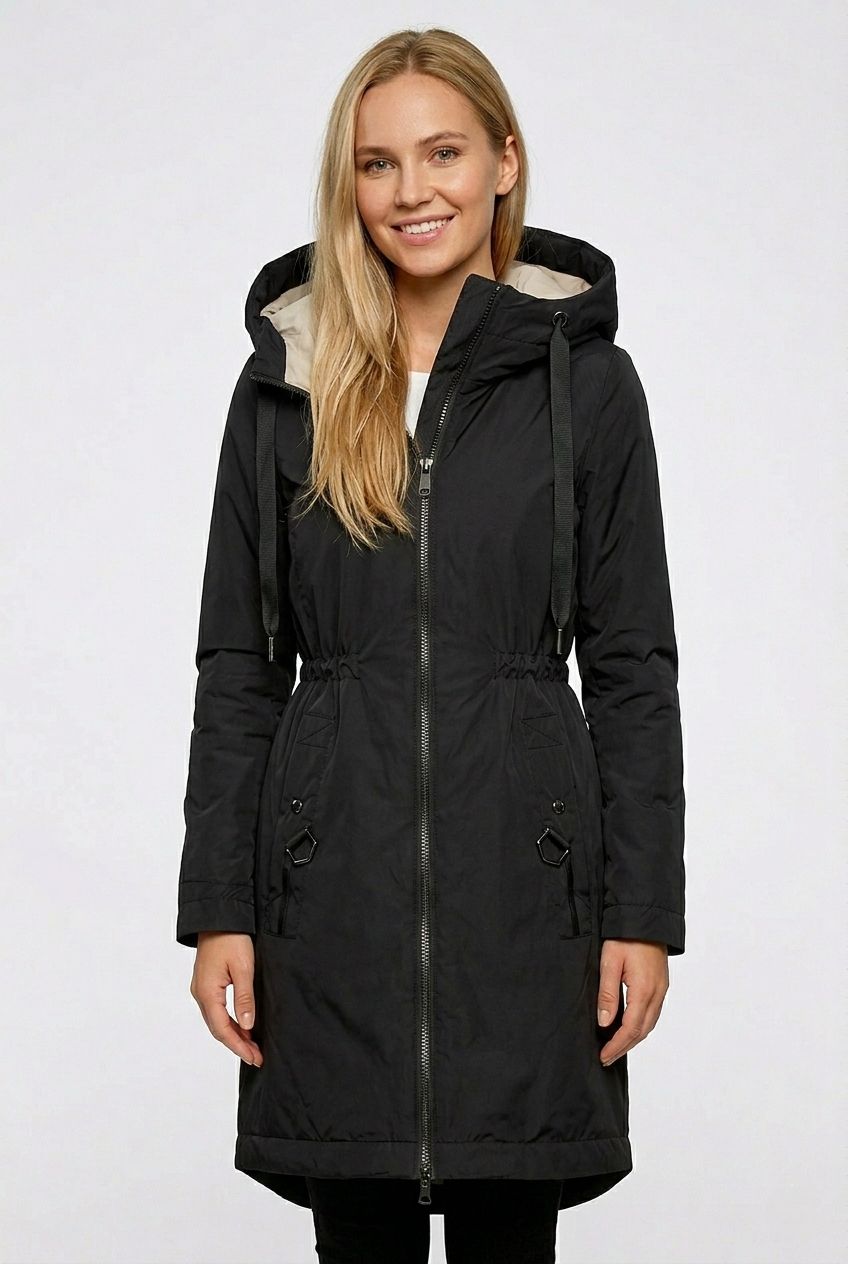 Prehodna jakna s kapuco črna