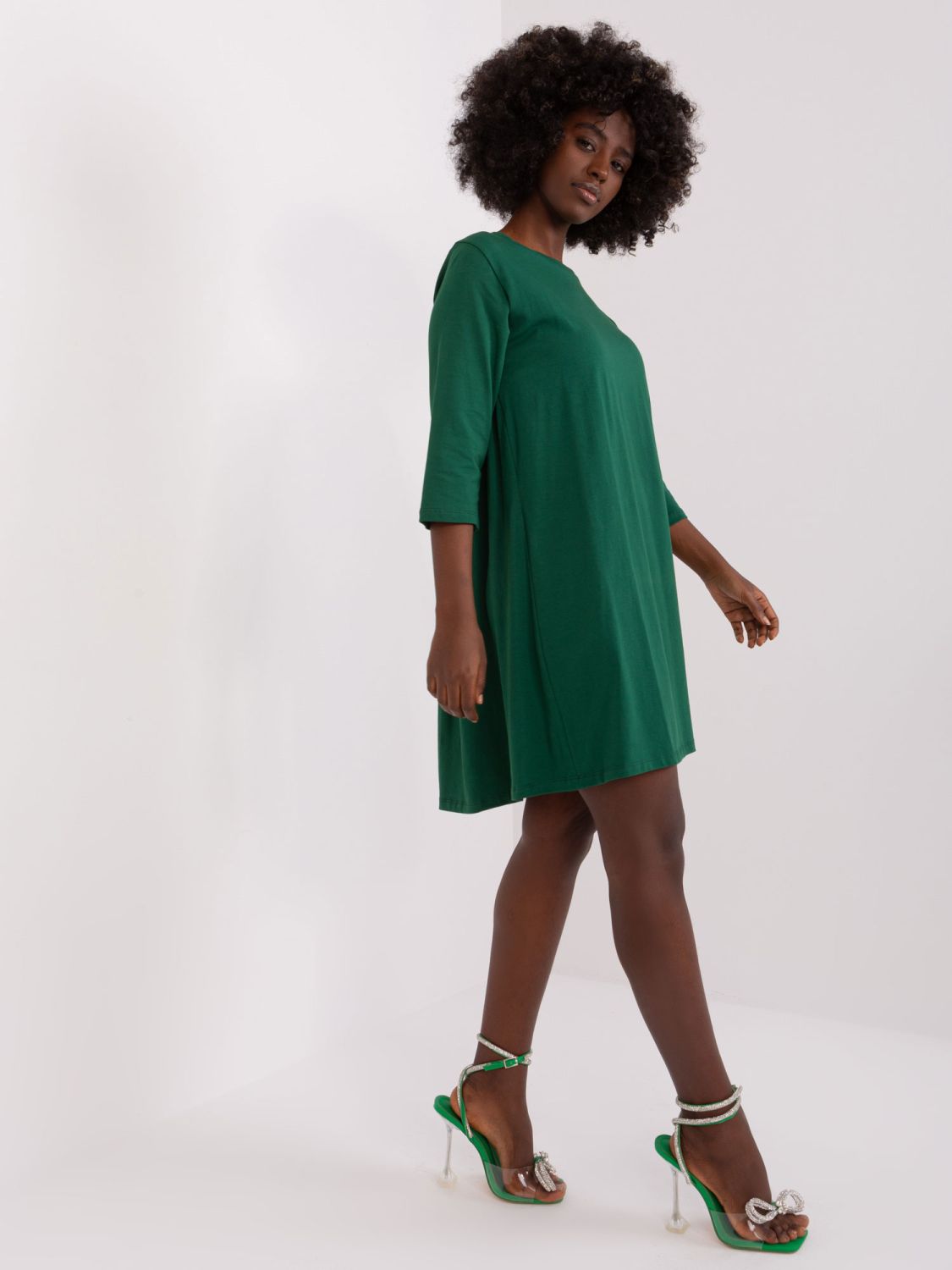 Elegantna zelena obleka