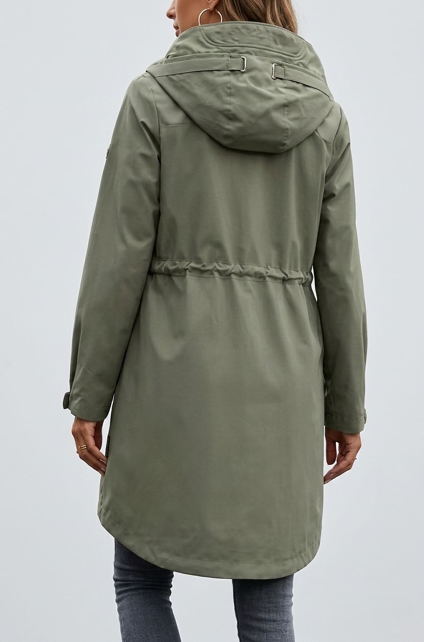 Spomladanska parka z veliko kapuco khaki