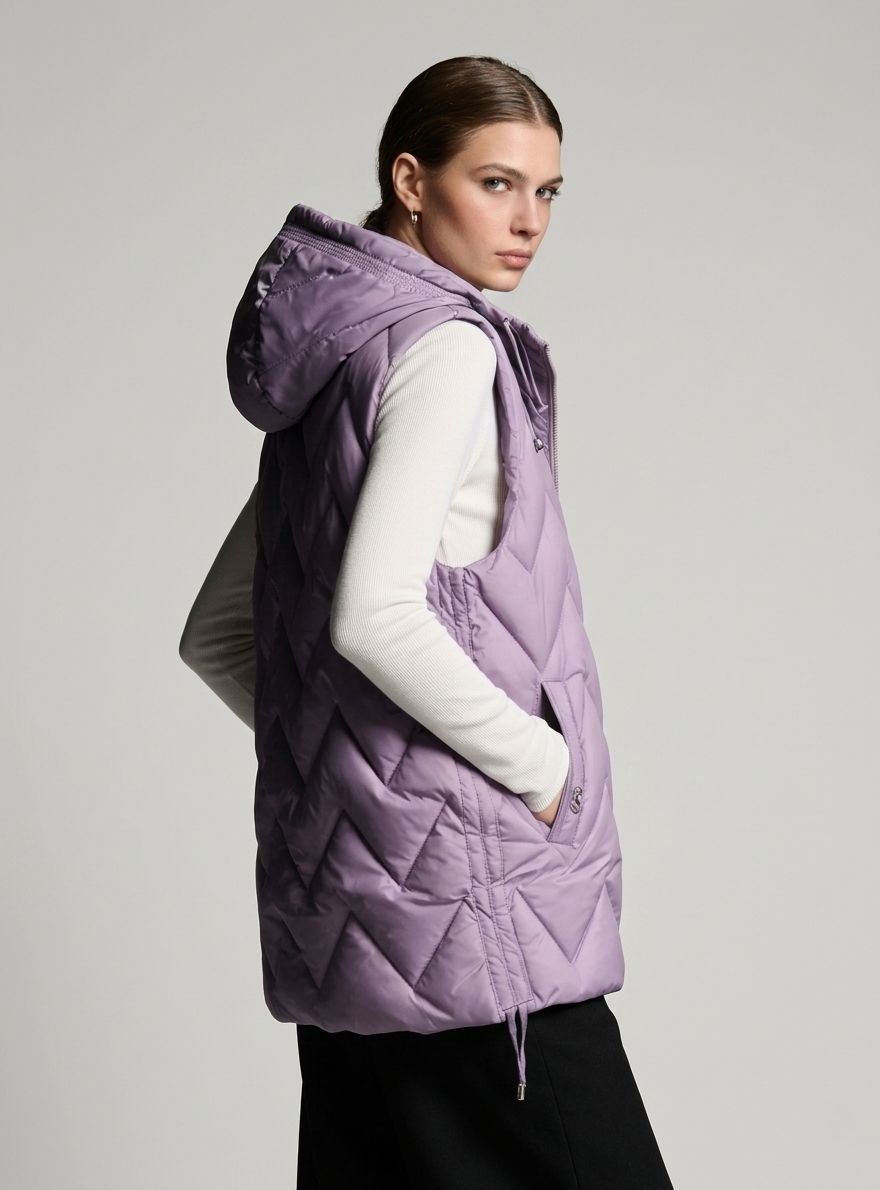 Svetlo vijoličen podolgovat telovnik