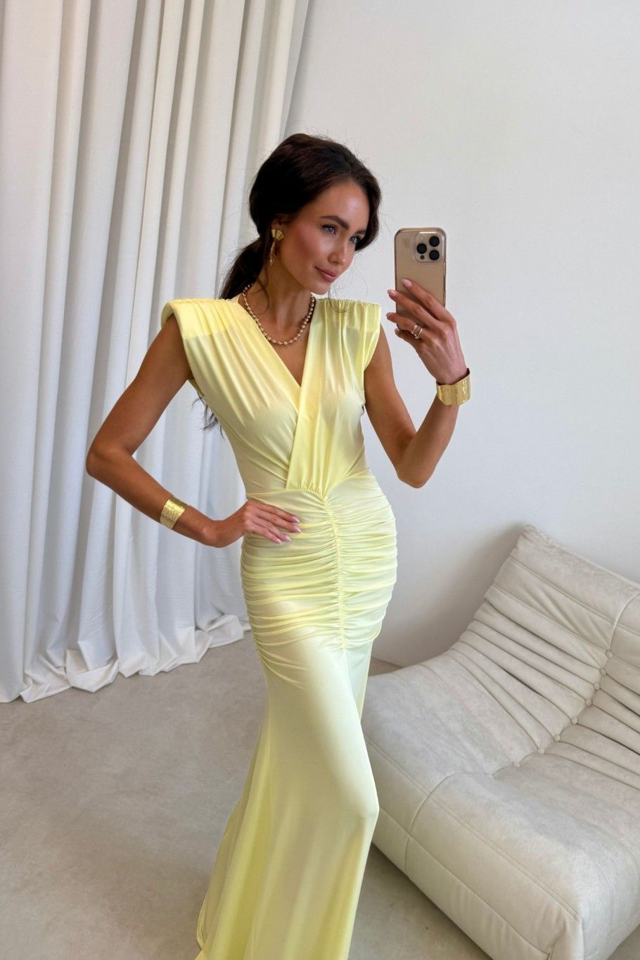 Noelia – maxi obleka v rumeni barvi