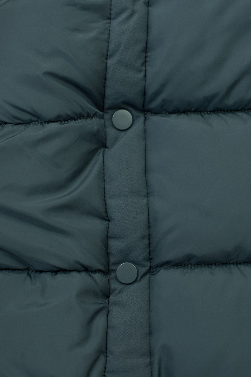 Petrolejno zelena dolga zimska jakna s krznom