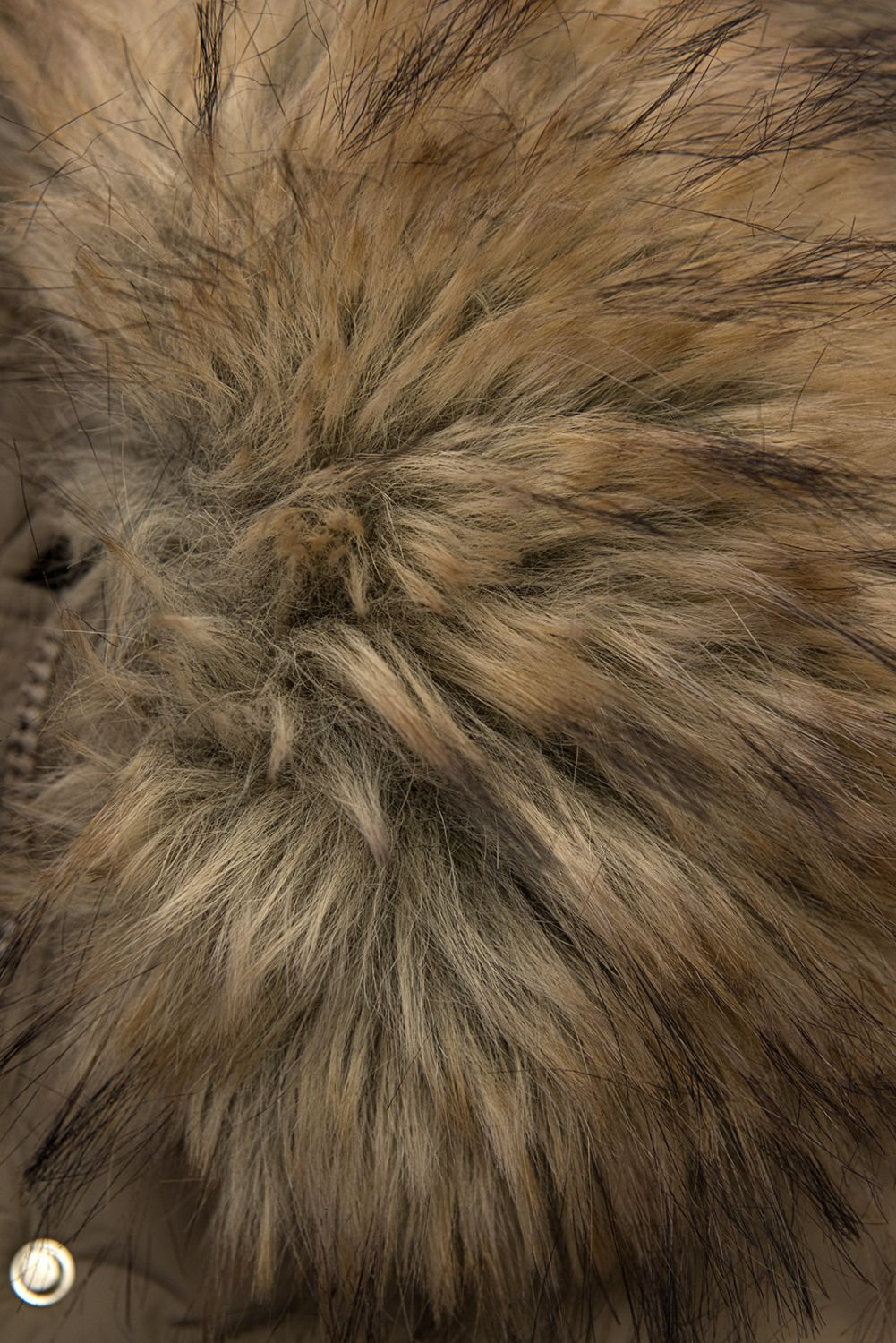 Elegantna zimska bunda s krznom, kavno rjava