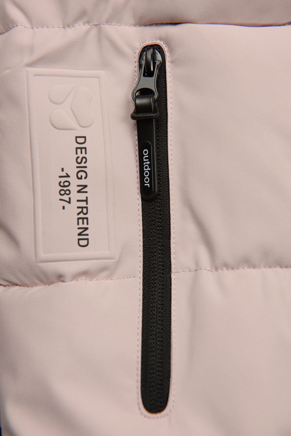 Ženska zimska jakna s kapuco roza DESIGN