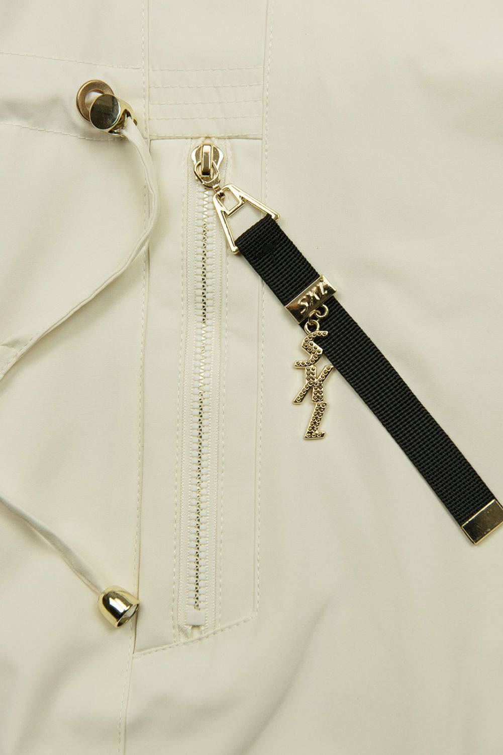 Ženska parka z zlatimi detajli ecru