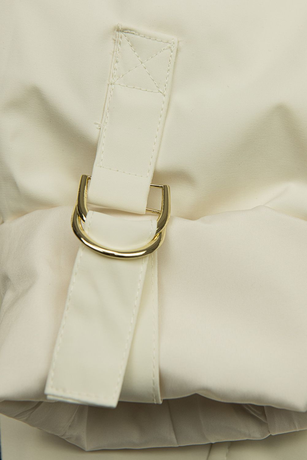 Ženska parka z zlatimi detajli ecru