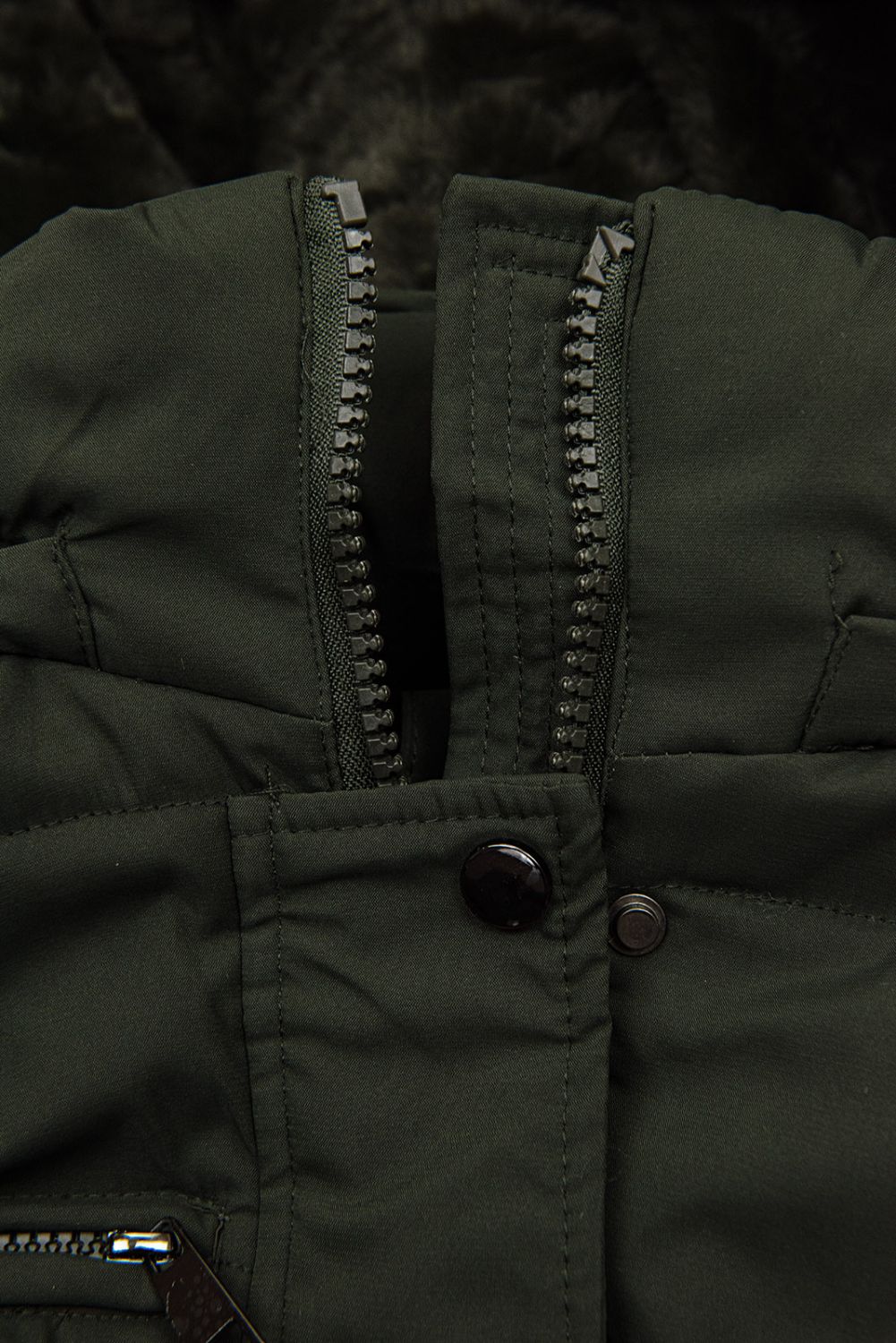 Topla prešita bunda temno khaki