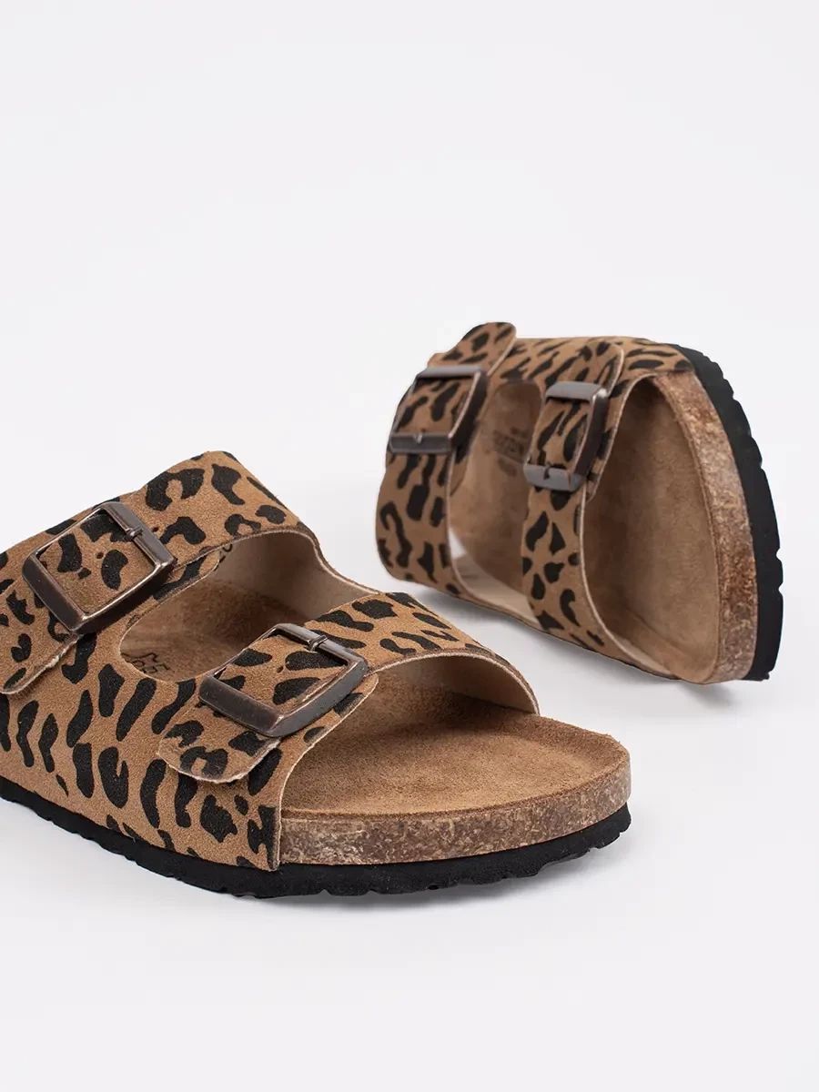Ženske usnjene natikače z leopardjim vzorcem