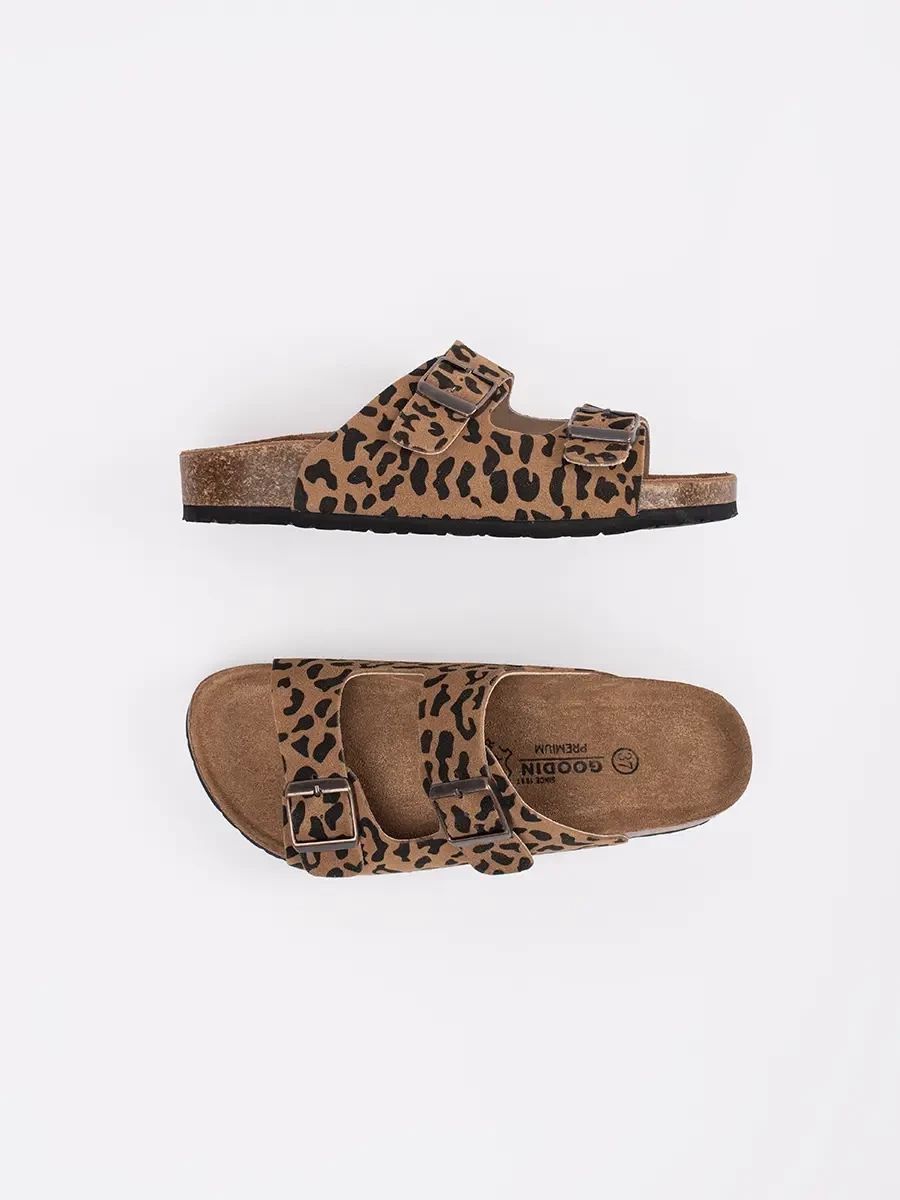 Ženske usnjene natikače z leopardjim vzorcem