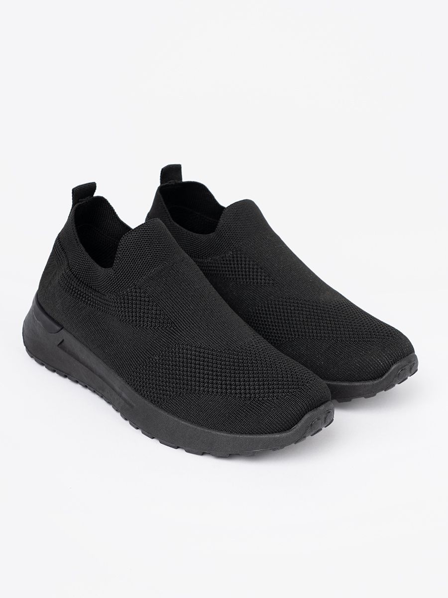 Črne slip-on teniske