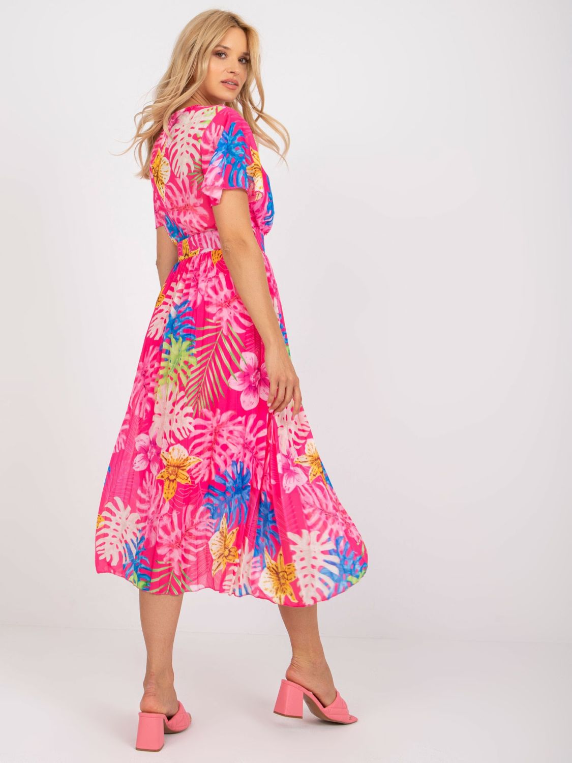 Elegantna midi obleka v temno roza