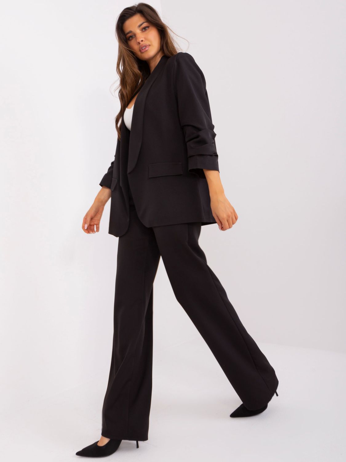 Elegantna črna jakna
